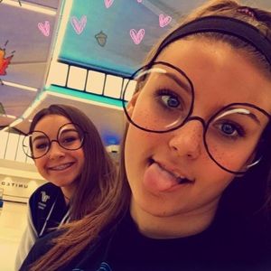 Meet your Posher, Jessica